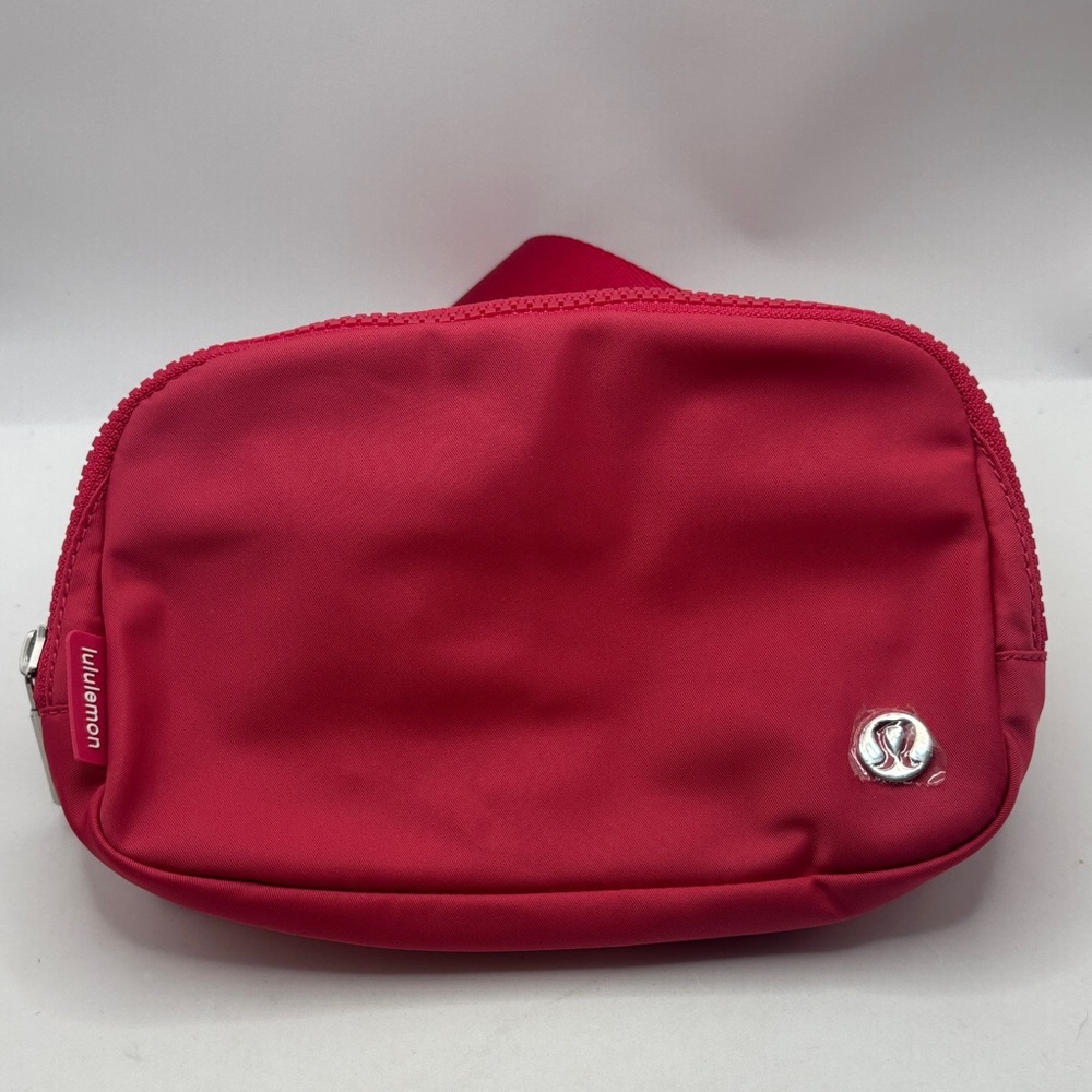 Lululemon Cherry Pink Everywhere Belt Bag Holds 1L Crossbody bright color NWT
